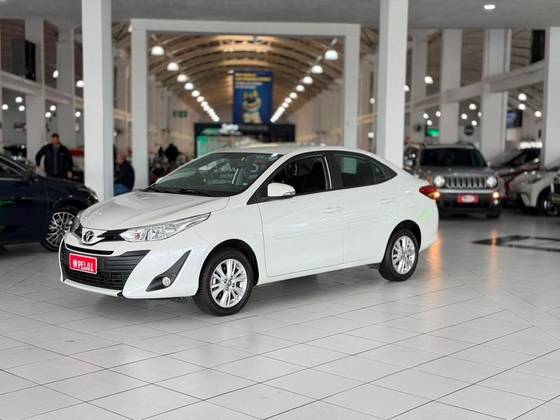 TOYOTA YARIS 1.5 16V FLEX SEDAN XL MANUAL TOYOTA YARIS 1.5 16V FLEX SEDAN XL MANUAL